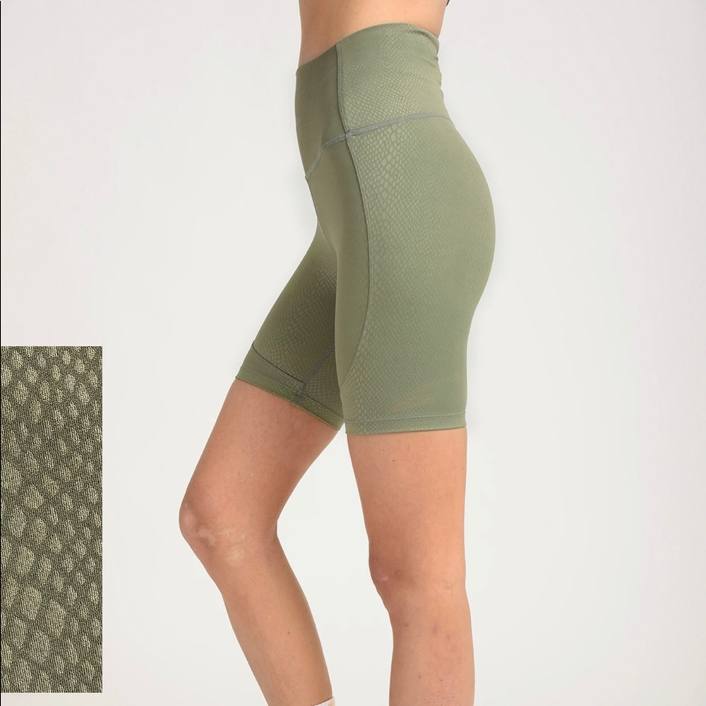 NWT XXIV Active Glide Workout Bike Shorts size XS
